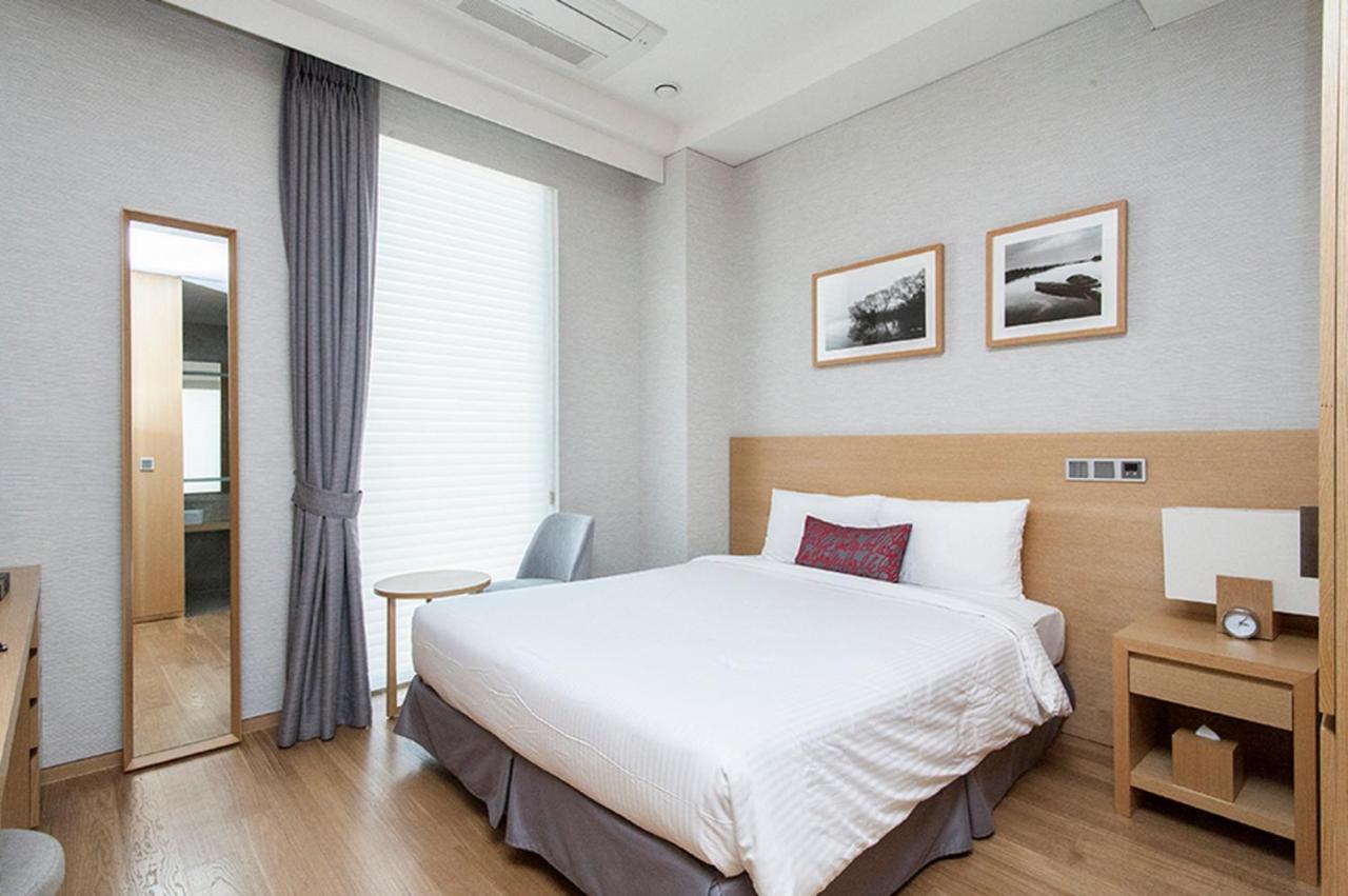 บอร์โจมี บูทิค โซล โฮเต็ล Hotel ภายนอก รูปภาพ