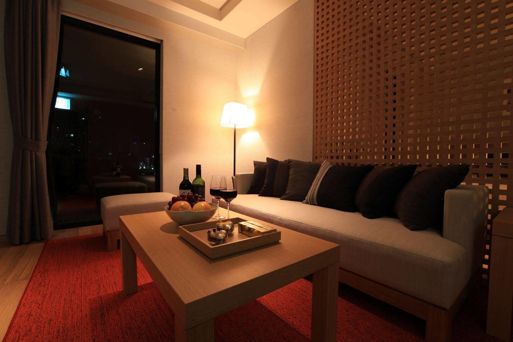 บอร์โจมี บูทิค โซล โฮเต็ล Hotel ภายนอก รูปภาพ