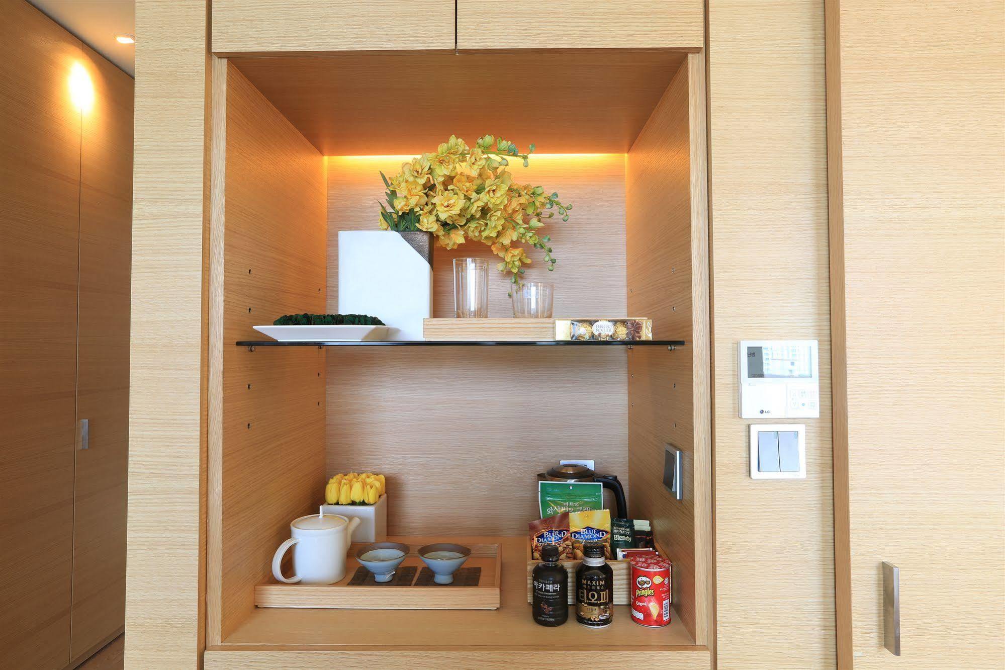 บอร์โจมี บูทิค โซล โฮเต็ล Hotel ภายนอก รูปภาพ