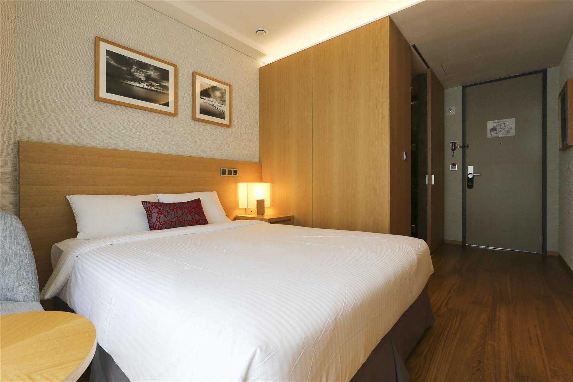 บอร์โจมี บูทิค โซล โฮเต็ล Hotel ภายนอก รูปภาพ