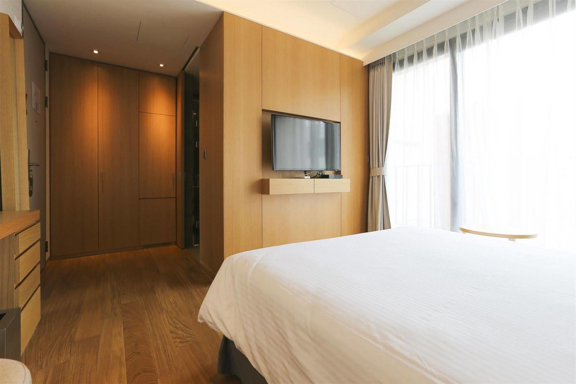 บอร์โจมี บูทิค โซล โฮเต็ล Hotel ภายนอก รูปภาพ